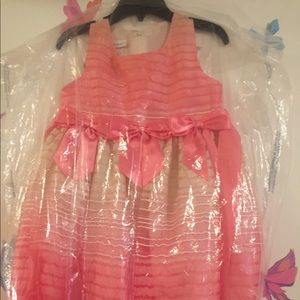 Girls dress